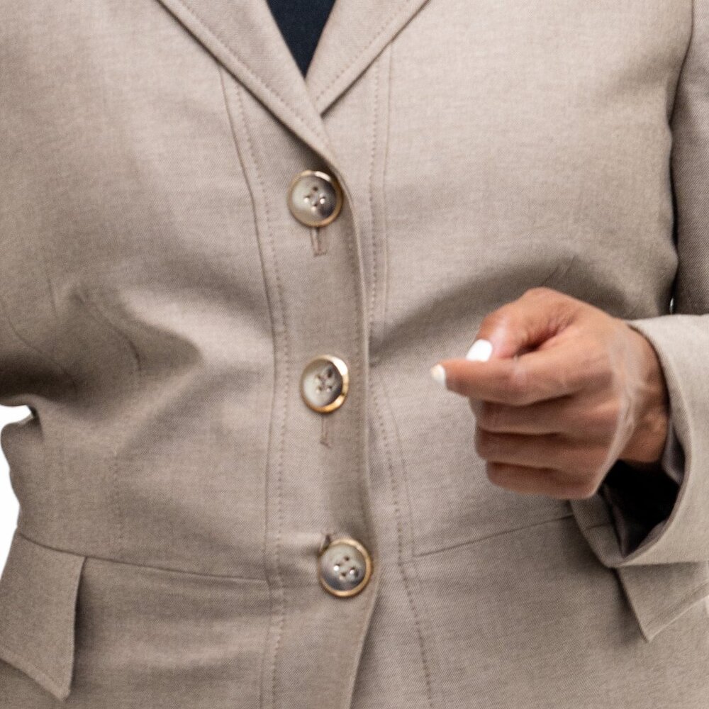 Timeless Neutrals – Tahari 2-Piece Skirt Suit #2 (Size 10)